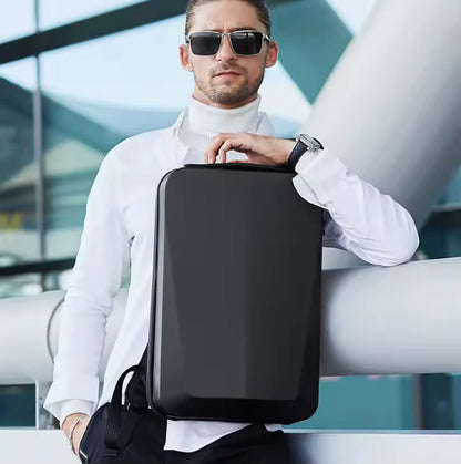 VERSATRACK® | Energía, seguridad y estilo, todo en tu espalda.